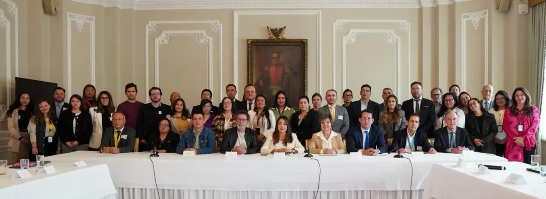 Se han invertido más de 45 mil millones para indemnizar víctimas, gracias a la entrega de bienes de firmantes de paz