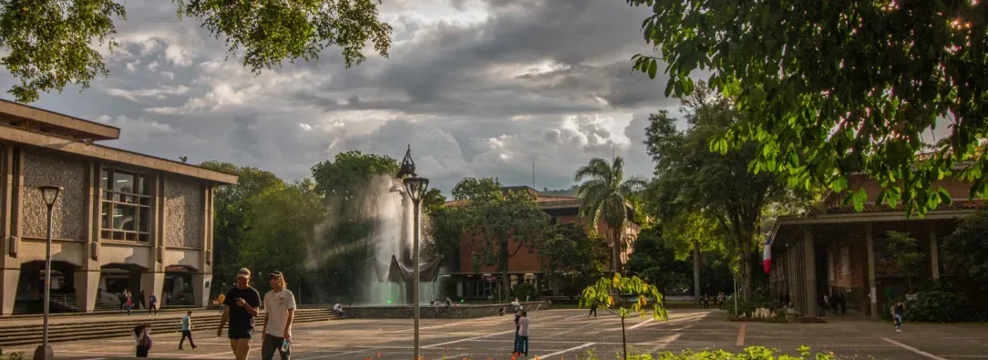 Gobierno duplica financiación universitaria pública en Antioquia y lleva la gratuidad a 39.000 estudiantes
