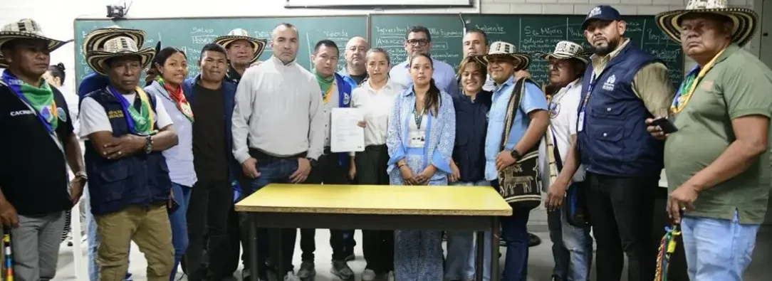 Gobernación de Antioquia y comunidades indígenas firman acuerdos tras Minga en Medellín