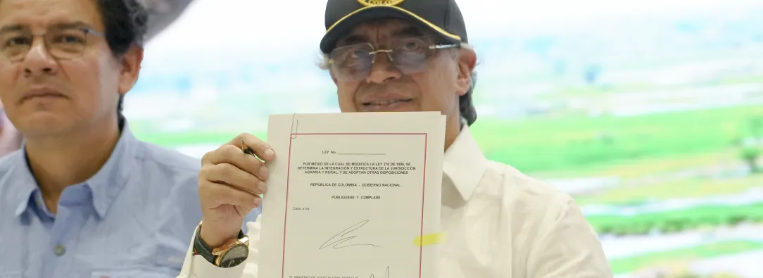 Presidente Petro firma en Cereté la Ley de Jurisdicción Agraria.
