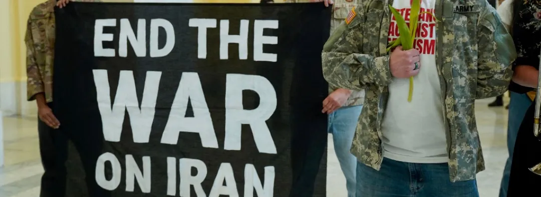 EE. UU. lanza amenazas contra Irán y mantiene en duda las negociaciones