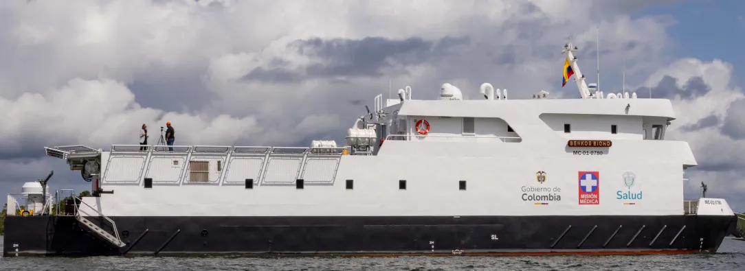 Presidente Petro bautiza el 'Benkos Biohó': el buque hospital que atenderá a comunidades donde ir al médico era practicamente imposible