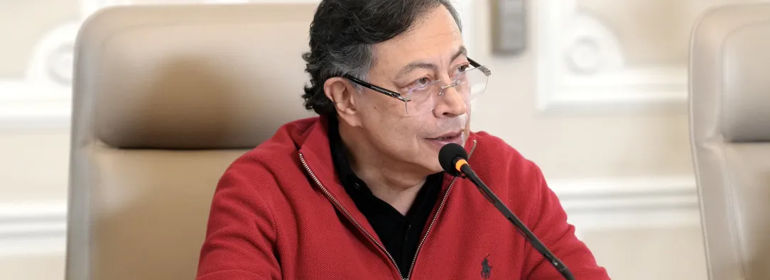  Daniel Noboa actúa bajo órdenes externas: presidente Petro