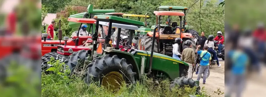 Déficit comercial de Colombia cae un tercio: Petro