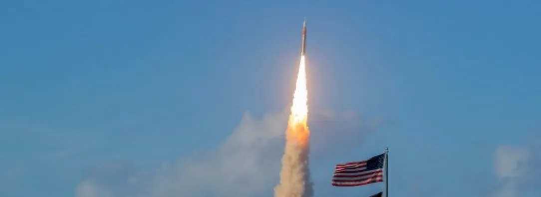 Despegó la misión Artemis II con dirección a la Luna.