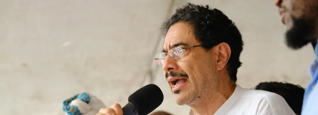 Medios han tomado partido por la extrema derecha: Iván Cepeda