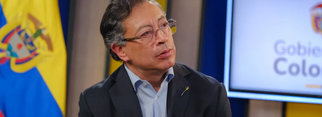 Presidente Petro señala a Carrasquilla de promover temores de crisis fiscal con intereses políticos