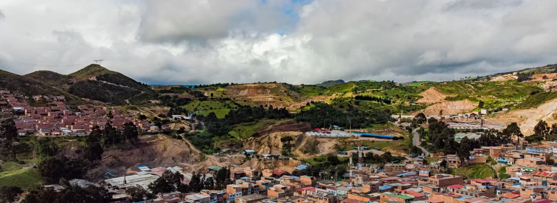 Pobreza Multidimensional en Colombia bajó a 9,9% en 2025