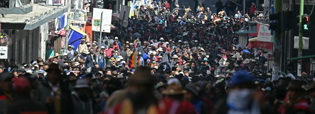 Protestas en Bolivia: gobierno expulsa a embajadora colombiana tras propuesta de Petro