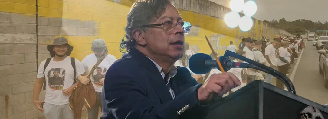Presidente Gustavo Petro defiende el mural sobre falsos positivos en Antioquia, y calificó como “censura” las acciones del expresidente Álvaro Uribe 