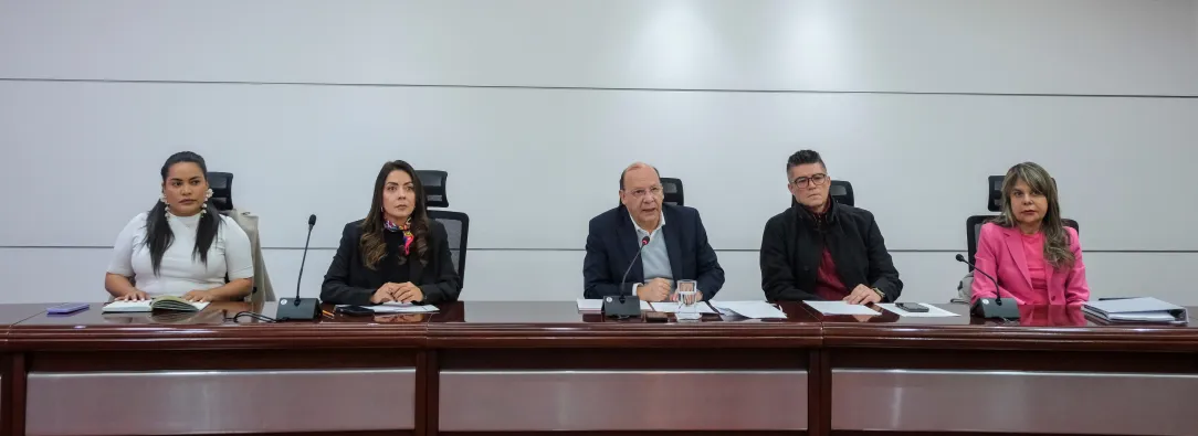 Proceso de empalme: Gobierno suspende mesas de transición