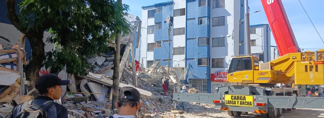 Medicina Legal identifica a 22 víctimas del terremoto del 10 de agosto. Foto: Radio Nacional de Colombia