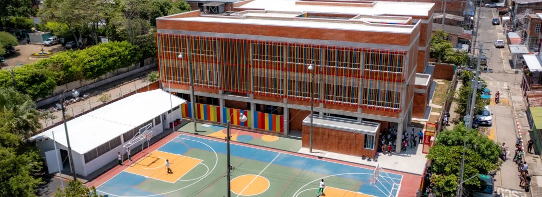 Colombia completa el restablecimiento educativo tras el terremoto