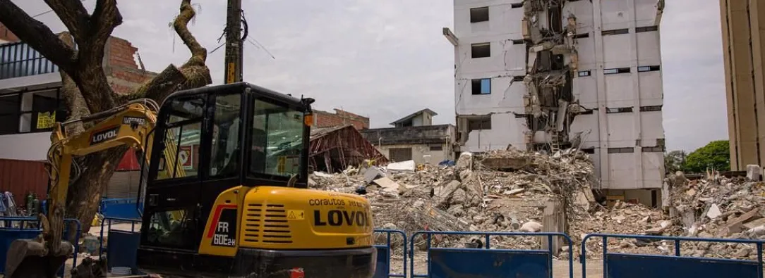 Gobierno abre la puerta al sector privado para reconstruir viviendas rurales tras el terremoto