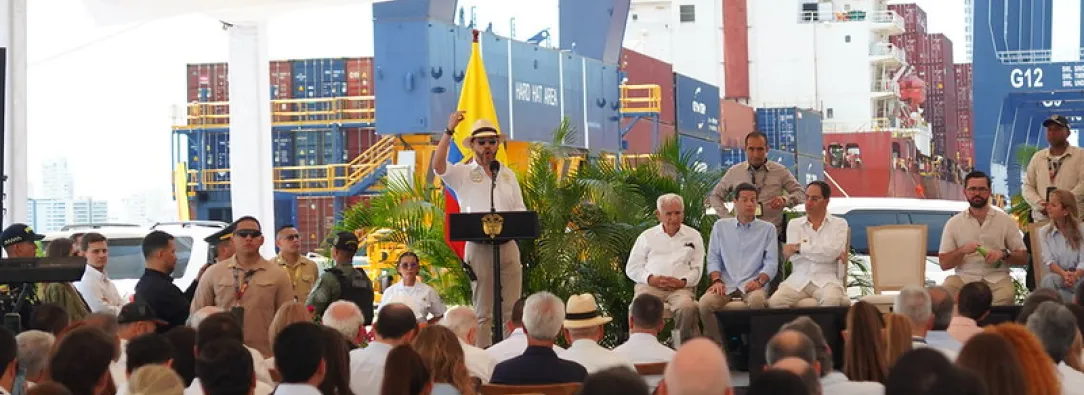Firmado el decreto de modernización portuaria qué cambia para los puertos de Colombia