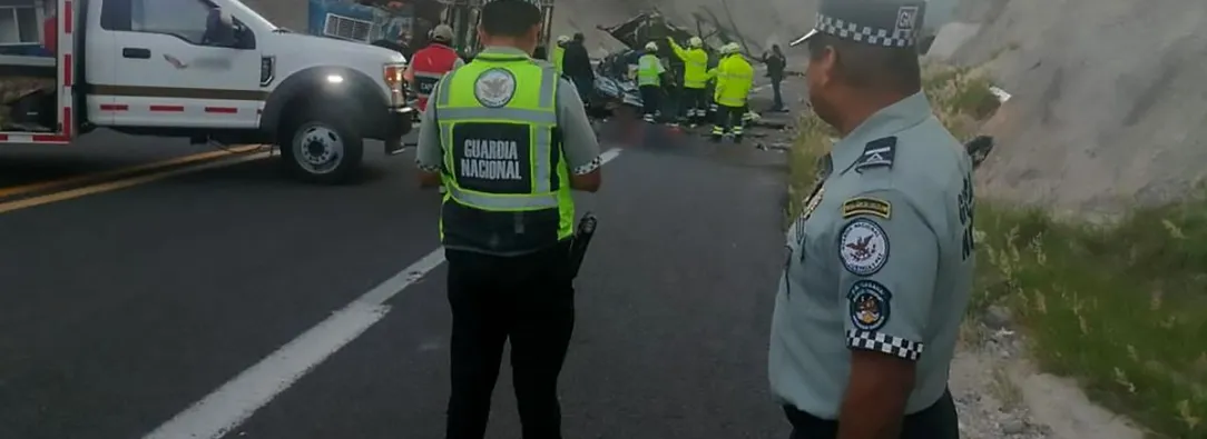 Accidente-de-autobus-en-Mexico-dejo-16-muertos-la-mayoria-migrantes-venezolanos.jpg