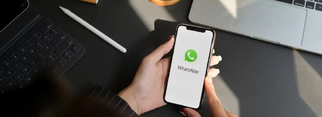 Actualizacion-de-WhatsApp.-Foto.-Freepik.jpg