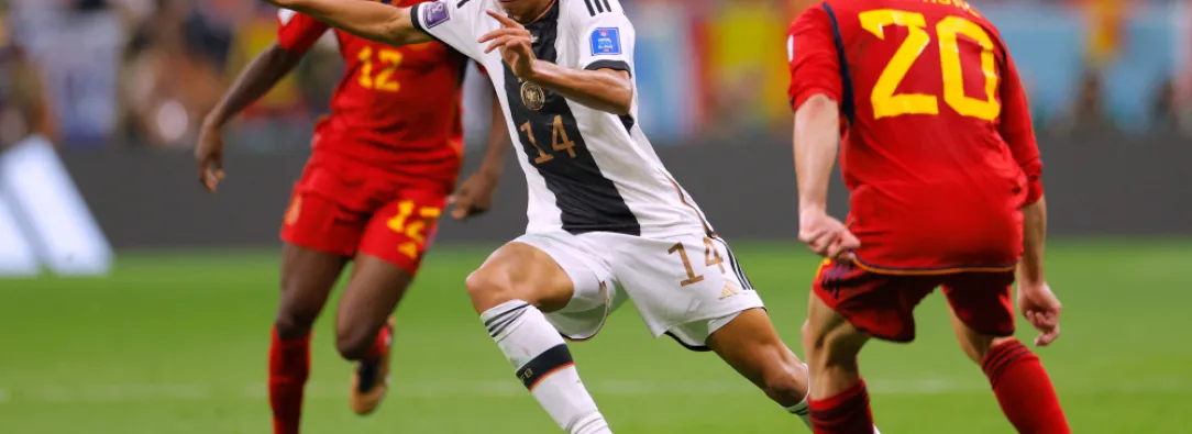 Alemania-y-Espana-empatan-1-1-en-grupo-E.png