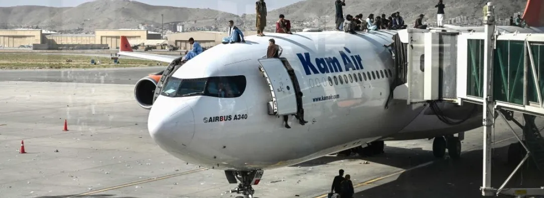 Caos-en-aeropuerto-de-Kabul.jpg
