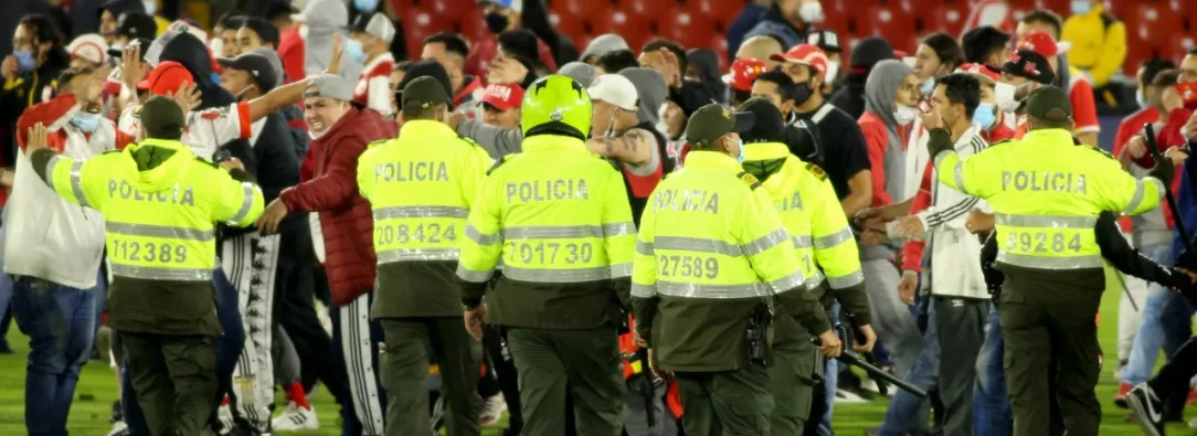 Disturbios-estadio-El-Campin.jpeg