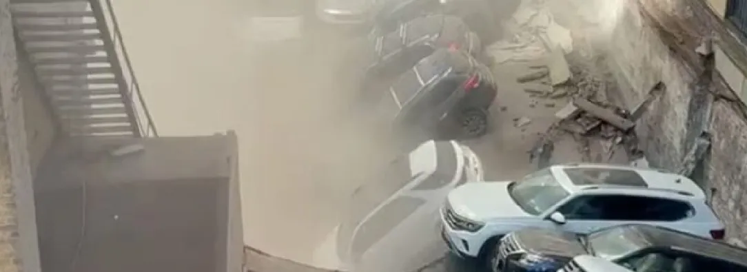 Manhattan_-derrumbe-de-un-parqueadero-deja-al-menos-un-muerto-y-varios-heridos.jpg
