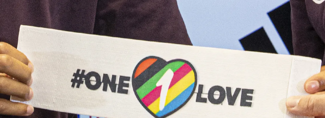 Mundial-brazalete-inclusivo-_One-Love_.jpg