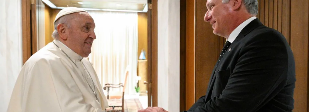 Presidente-de-Cuba-se-reunio-con-el-papa-Francisco.jpg