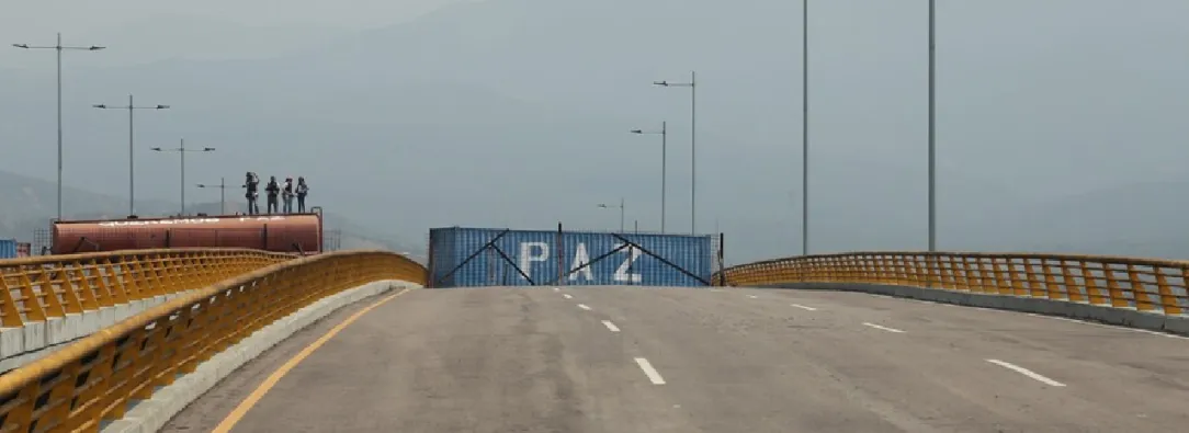 Puente-tienditas-frontera-Colombia-Venezuela.jpg