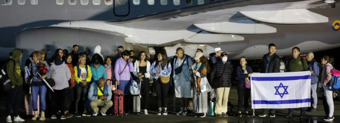 Regreso-ultimo-vuelo-humanitario-con-colombianos-desde-Israel.jpg