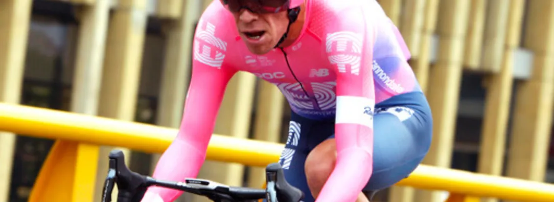 Rigoberto-Uran-se-despide-del-Giro-dItalia-tras-dar-positivo-por-Covid-19.jpg
