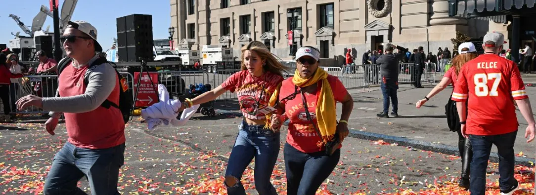 Tiroteo-en-Kansas-City-revelan-el-origen-de-la-tragedia-en-la-celebracion-del-Super-Bowl.jpg