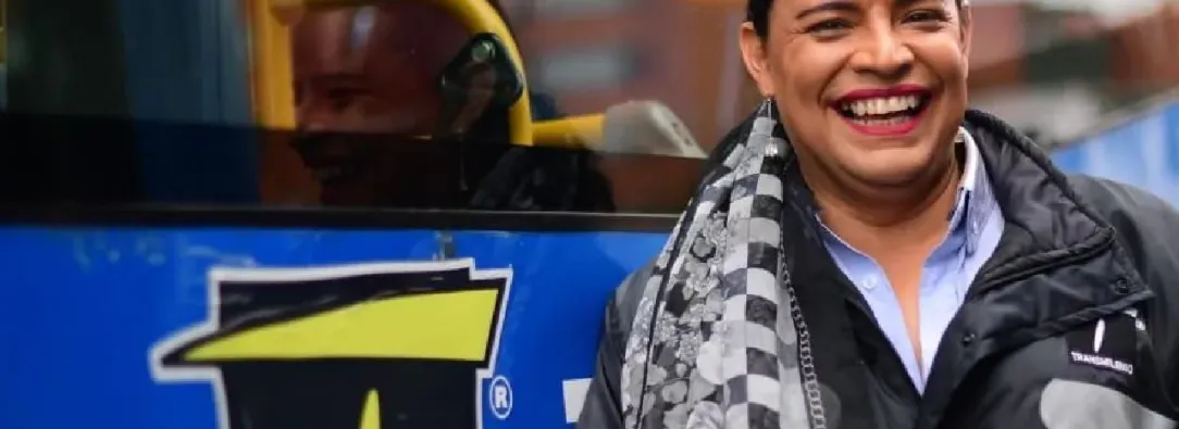 Victoria-Tirado-es-la-primera-conductora-trans-que-tiene-el-sistema.jpg