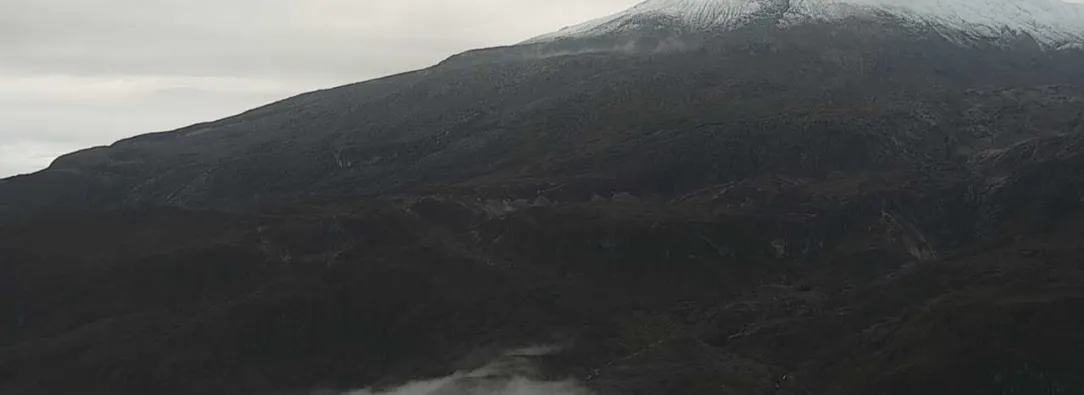 Volcan-Nevado-del-Ruiz-23-de-mayo-de-2023.-Foto_-Servicio-Geologico-Colombiano.jpg