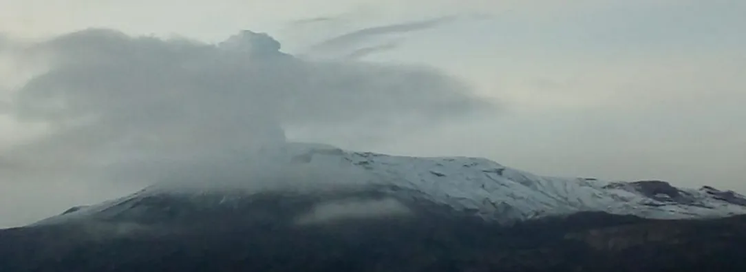 Volcan-Nevado-del-Ruiz-aumento-sismicidad-y-la-ceniza-supero-los-1.800-metros.jpg