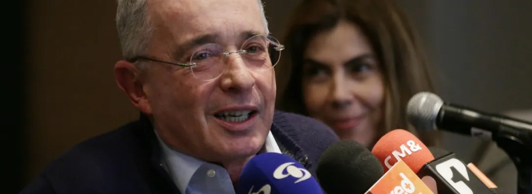 alvaro-uribe-fiscalia-preclusion-caso.jpg