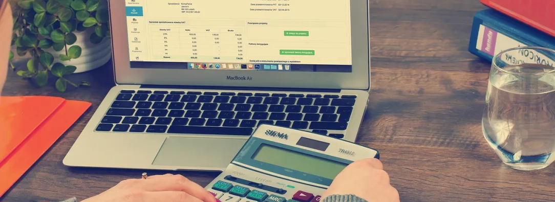 bookkeeping-615384_1280-1.jpg