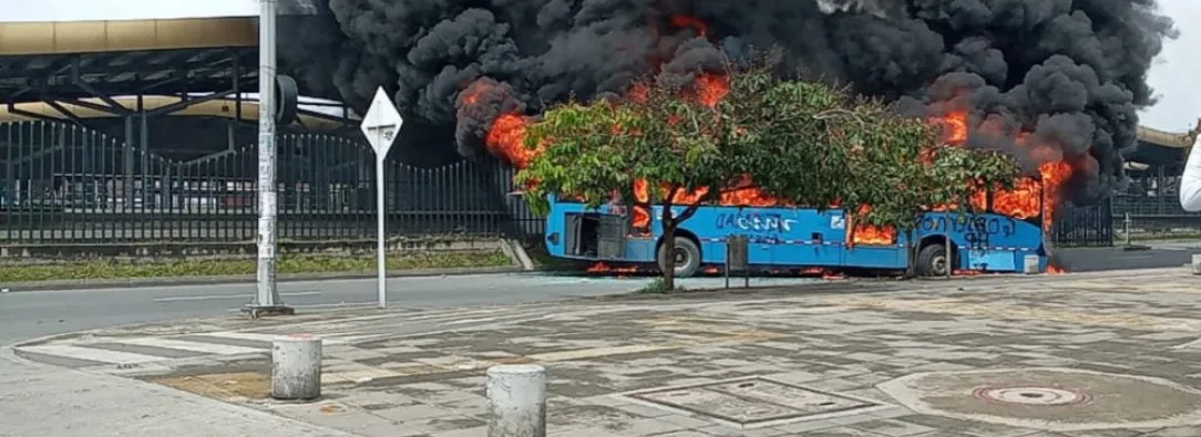 buses_mio_vandalizados-1.jpg