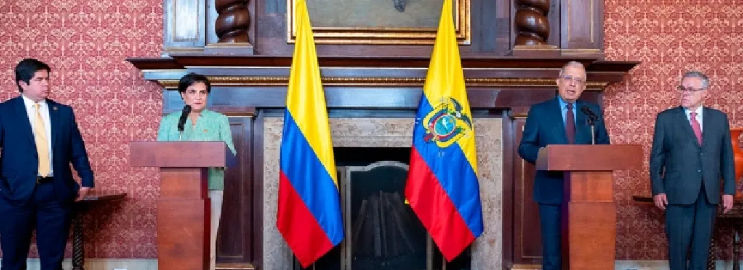 colombianos-ecuador.jpg