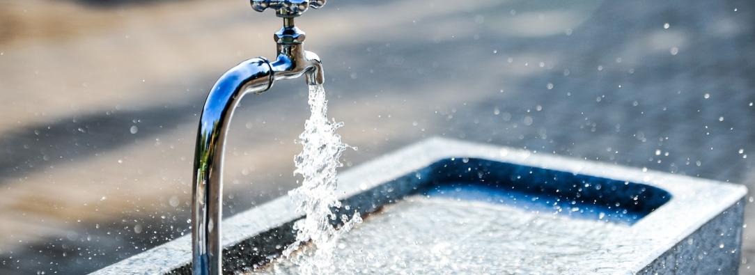 faucet-3240211_1280-1-2.jpg