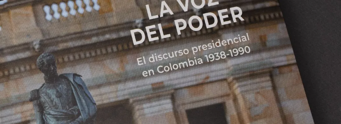 libro-la-voz-del-poder.jpg