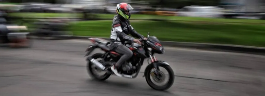 motociclistas-en-Bucaramanga.jpg