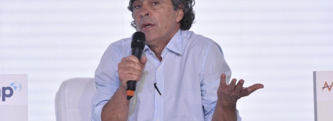 sergio-fajardo-fue-abucheado-2.jpg