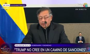 Petro explica el camino de la erradicación. 