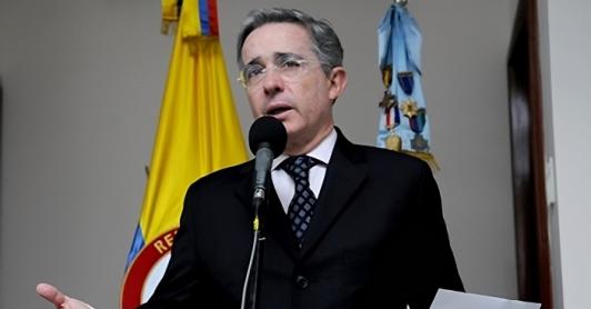 Álvaro Uribe: audiencias preparatorias contra el primer expresidente que en Colombia irá a juicio inician la próxima semana