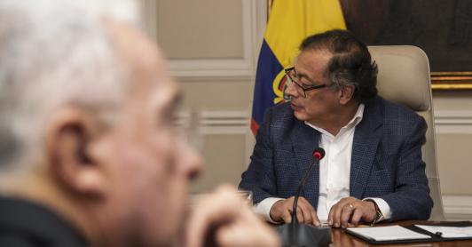 Presidente Gustavo Petro y expresidente Álvaro Uribe