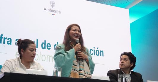 Ministra de Ambiente