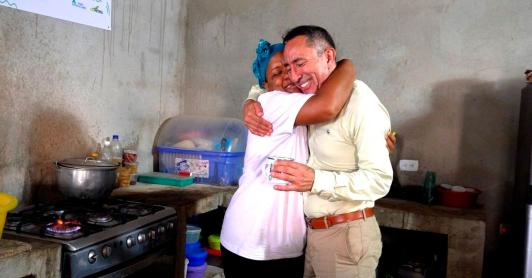 ​El presidente de Ecopetrol, Ricardo Roa, presidió la entrega de las nuevas conexiones de Gas Social en La Guajira. 