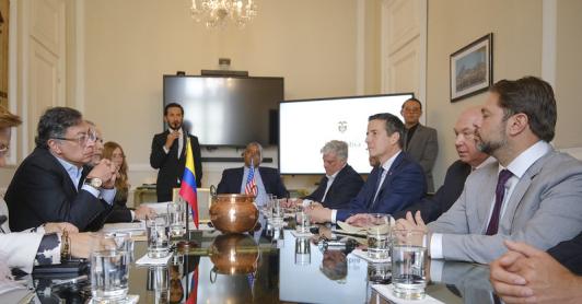 Reunión del presidente Petro con congresistas de Estados Unidos.