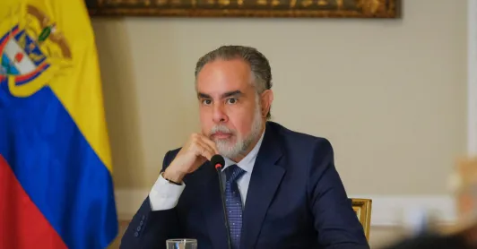 Ministro Benedetti califica como una decisión “política” la descertificación de Estados Unidos en lucha antidrogas