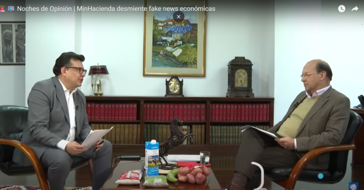 Ministro de Hacienda, Germán Ávila en entrevista con Hollman Morris en Noches de Opinión
